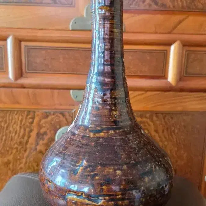 [BUNJANG] Joseon Dynasty Stone-Glazed Wine Bottle / 석간주주병 (조선시대)