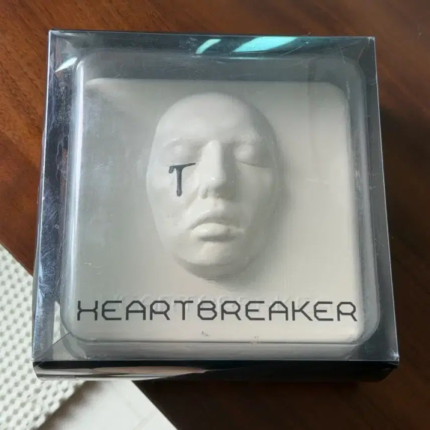 [BUNJANG] G-Dragon 1st Album "Heartbreaker" / 빅뱅 지드래곤 1집 앨범 하트브레이커 무료배송