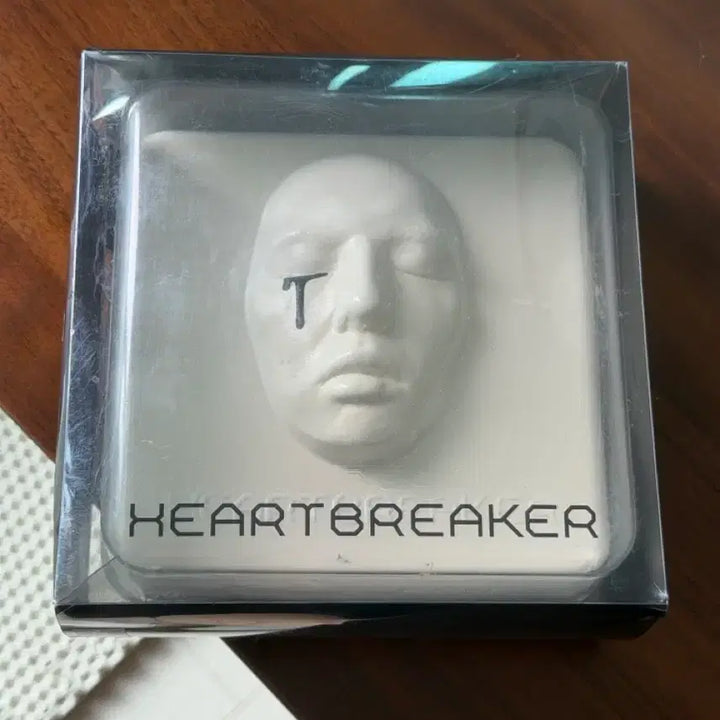 [BUNJANG] G-Dragon 1st Album "Heartbreaker" / 빅뱅 지드래곤 1집 앨범 하트브레이커 무료배송