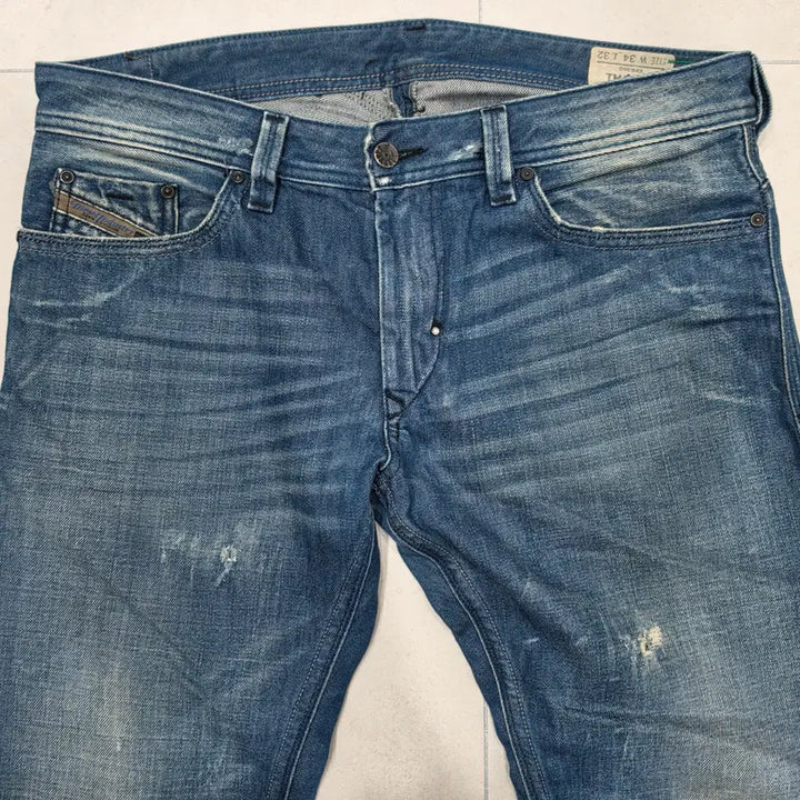 [BUNJANG] Diesel Thanaz 73J Jeans / 디젤 타나즈 THANAZ 73j  34사이즈