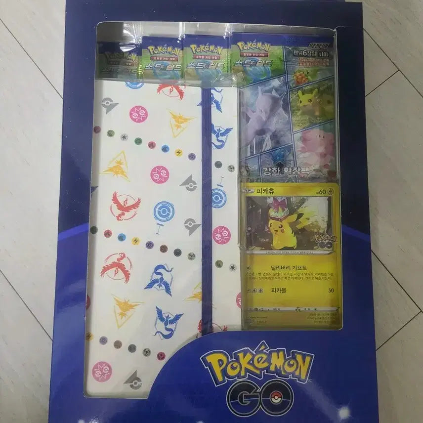 [BUNJANG] Pokemon GO Card Album Set Pikachu &amp; Mewtwo Promo Cards / 포켓몬 고 카드 앨범 세트 피카츄 뮤츠 프로모 셋트