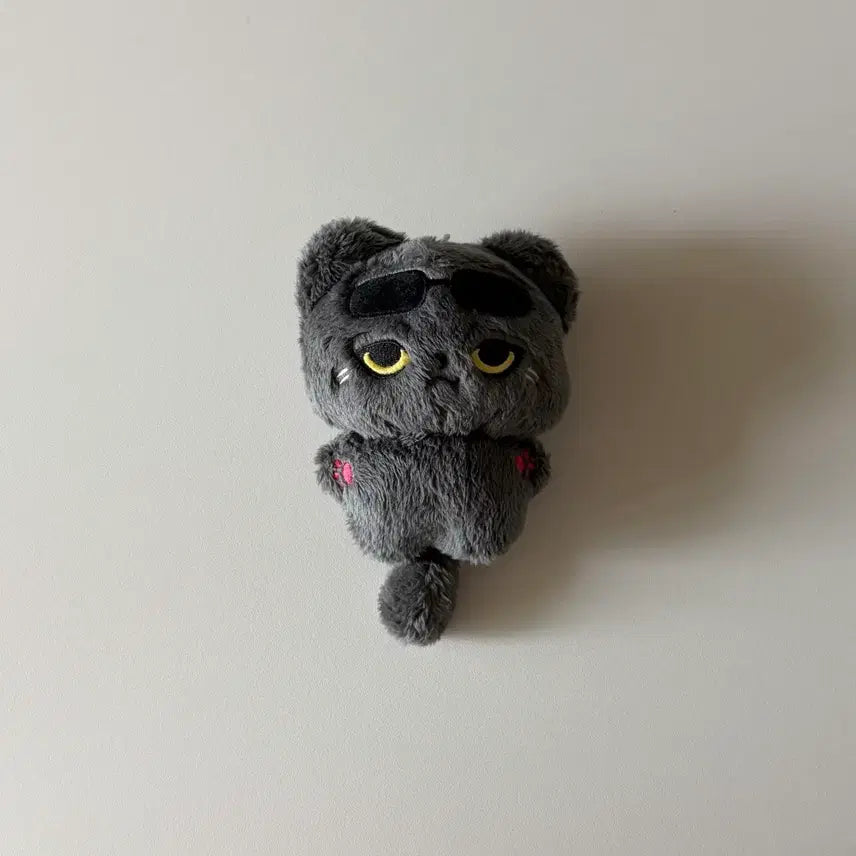[BUNJANG] G-Dragon Gganyanya Doll Keychain / 지드래곤 인형 키링 권냐냐