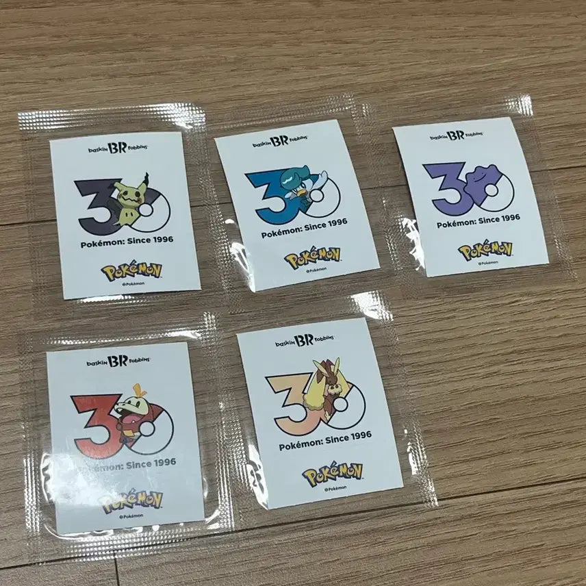 [BUNJANG] Baskin Robbins Vera Pokemon Stickers Bundle / 베스킨라빈스 베라 띠부씰 스티커 일괄 메타몽등