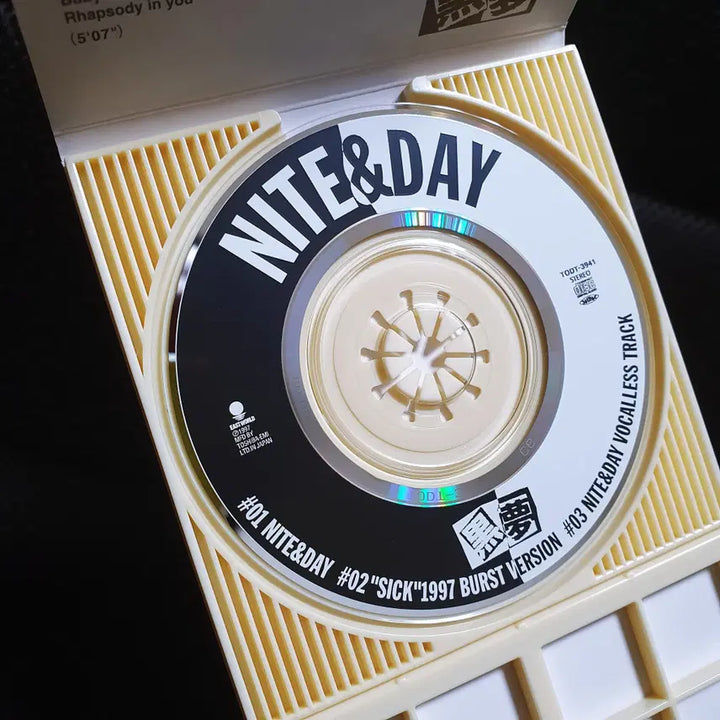 [BUNJANG] Kuroyume NITE&amp;DAY 8cm Single CD / 쿠로유메 NITE&amp;DAY 8cm 싱글 CD