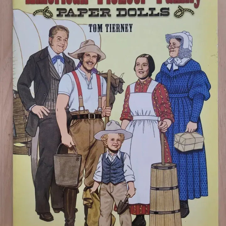 [BUNJANG] Tom Tierney Paper Doll American Pioneer Family Set / 종이 인형 paper doll 미국 개척자 가족