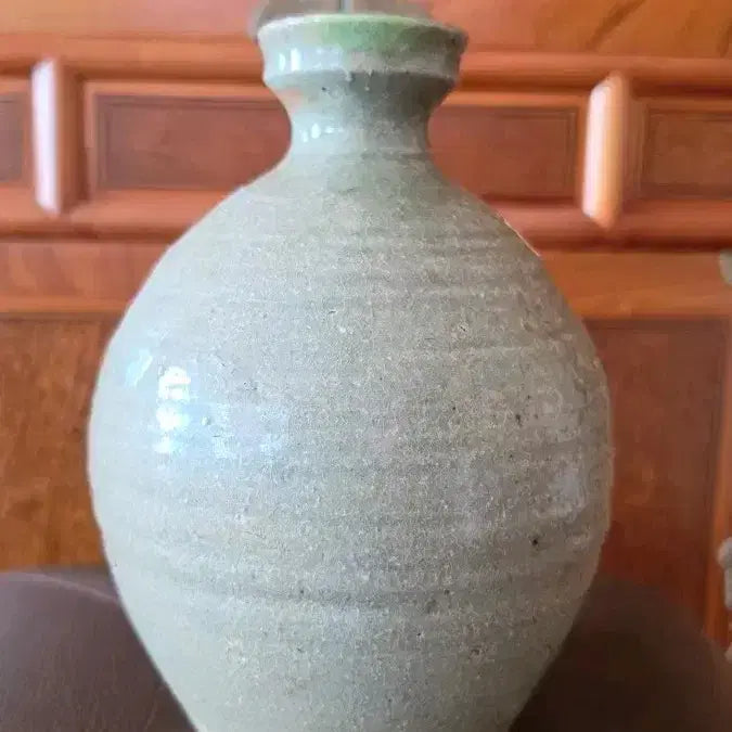 [BUNJANG] Korean Celadon Wide-Mouthed Bottle (Early Joseon/Late Goryeo) / 광구병 (조선초기, 고려시대 후기)