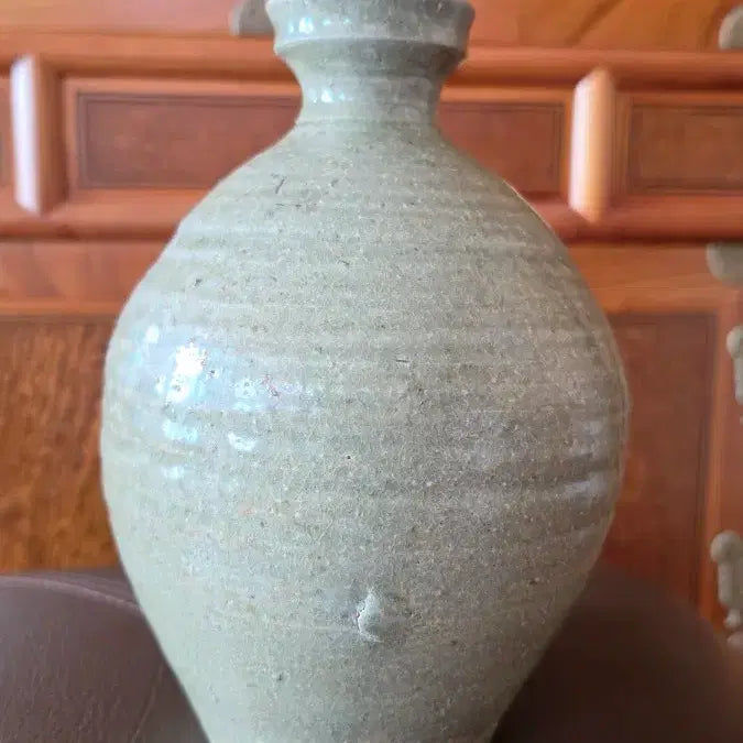 [BUNJANG] Korean Celadon Wide-Mouthed Bottle (Early Joseon/Late Goryeo) / 광구병 (조선초기, 고려시대 후기)
