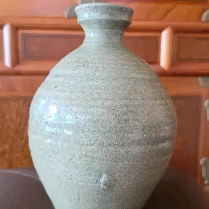 [BUNJANG] Korean Celadon Wide-Mouthed Bottle (Early Joseon/Late Goryeo) / 광구병 (조선초기, 고려시대 후기)