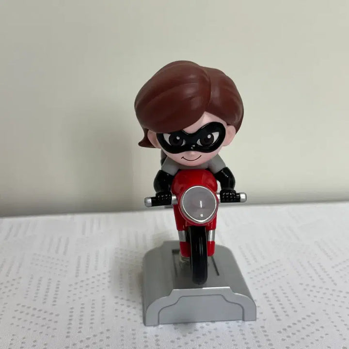 [BUNJANG] Pop Mart The Incredibles Figure / 팝마트 인크레더블 피규어