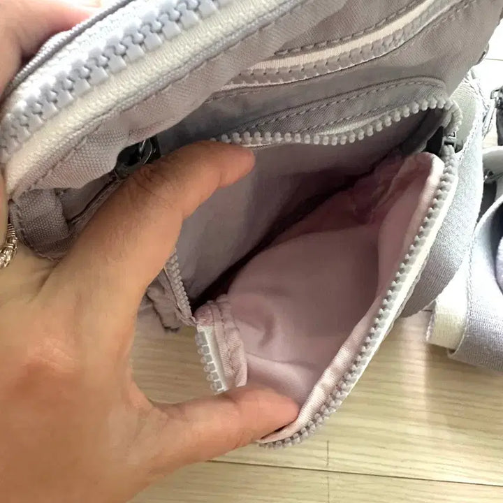 [BUNJANG] Kipling Crossbody Bag / 키플링 크로스백 컨디션좋아요(개당가격)