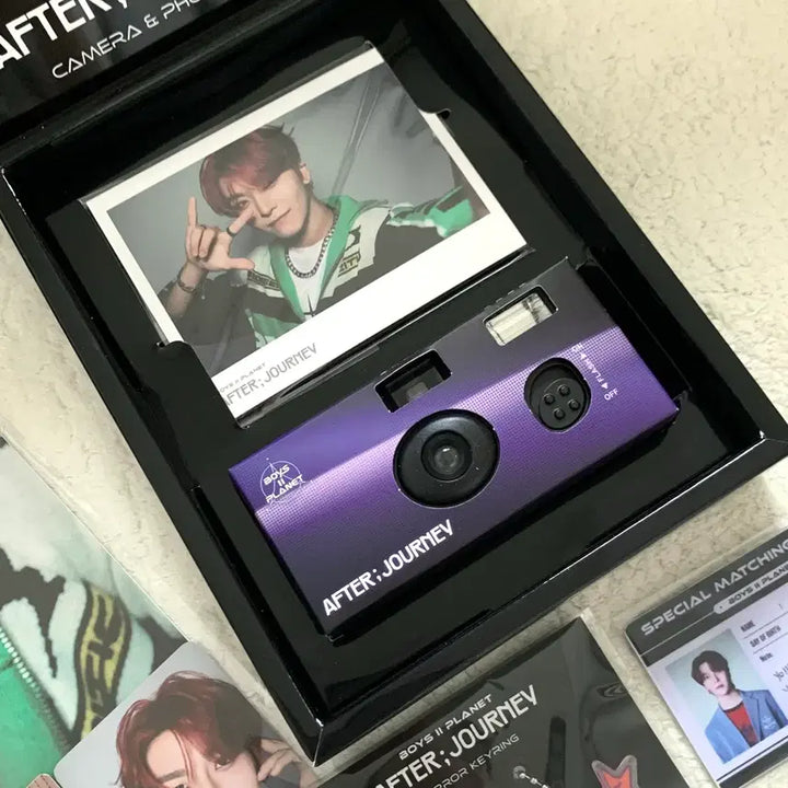 [BUNJANG] Aldi One Cinnamoroll Archive Exhibition Bundle Set (Camera, Photo Set, Photocard, Keyring, ID Card) / 알디원 씬롱 보플 전시회 굿즈 일괄(카메라+포토세트+포카+키링+아이디카드