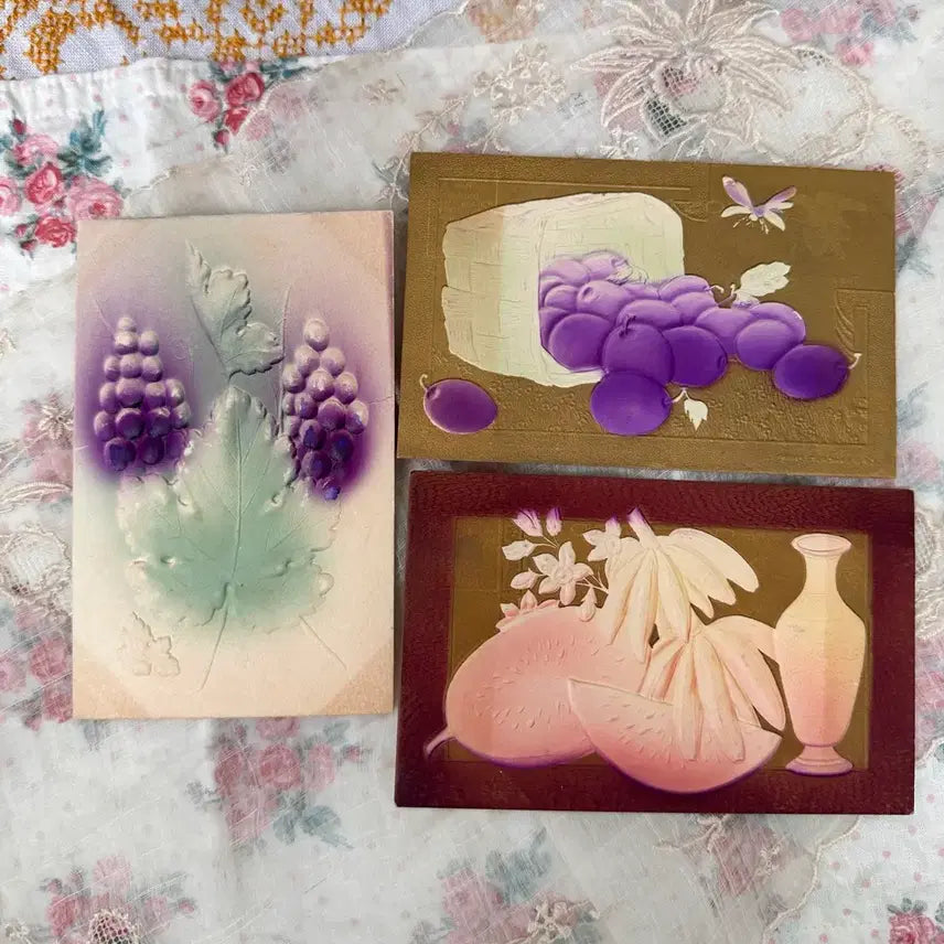 [BUNJANG] Antique Embossed Fruit Postcards (Set of 3) / 앤틱엽서 양각입체  과일엽서