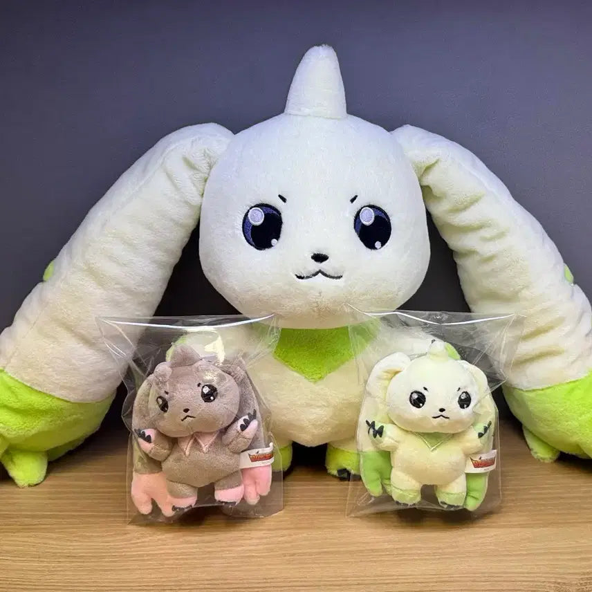 [BUNJANG] Digimon Terriermon Plush (Medium) + Keychain Set / 디지몬 테리어몬 인형 중형 + 키링 세트