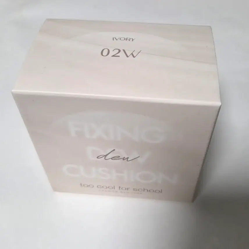 [BUNJANG] Too Cool For School Fixing Dew Cushion SPF 50+ PA++++ (2 Warm Ivory) - Set with Refill / (본품+리필)투쿨포스쿨 픽싱 듀 쿠션 2호 웜 아이보리
