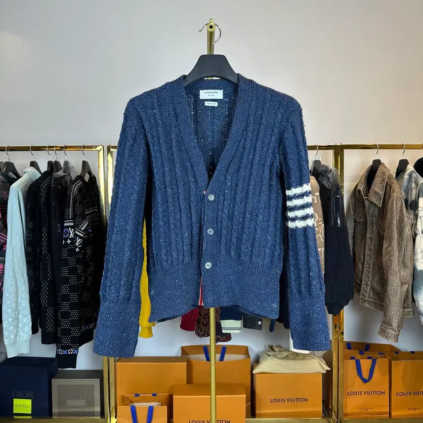[BUNJANG] Thom Browne Aran Cable Cardigan Size 3 / (3) 톰브라운 아란케이블 가디건