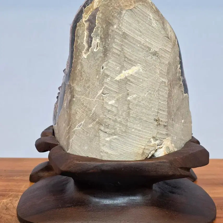 [BUNJANG] Ebony Stand Amethyst Mineral Stone / 26060421 흑단좌대 빛나는 자수정 광물 수석 팝니다