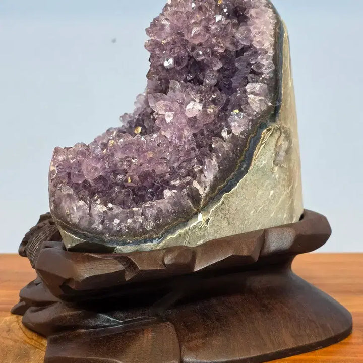 [BUNJANG] Ebony Stand Amethyst Mineral Stone / 26060421 흑단좌대 빛나는 자수정 광물 수석 팝니다