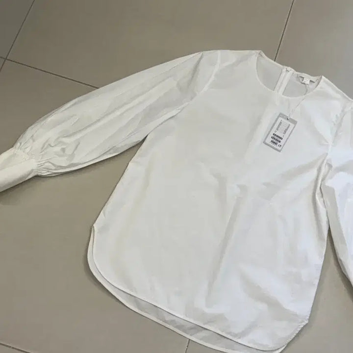 [SOLD OUT] 코스 노카라 라운드 셔츠 화이트