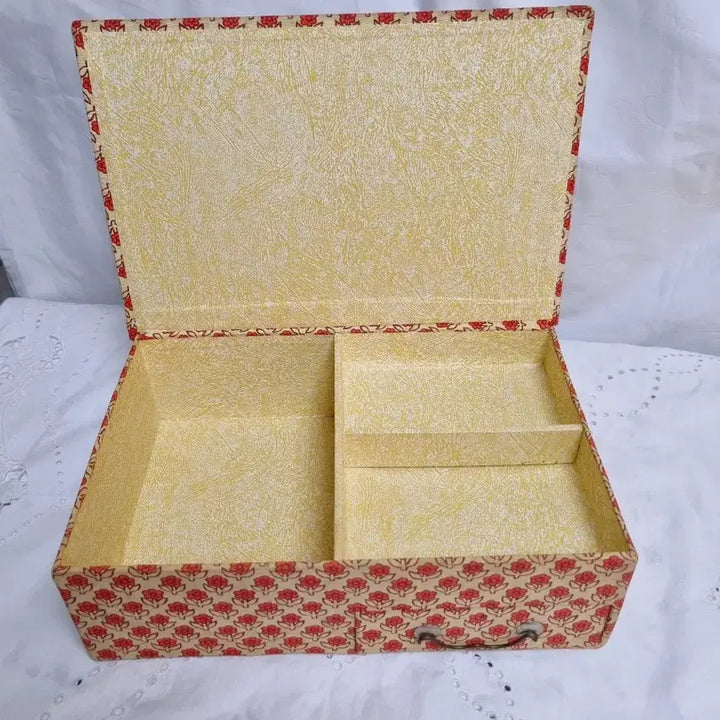 [BUNJANG] Antique Flower Fabric Box Vintage Storage Container / 앤틱 플라워 패브릭박스 빈티지 수납함