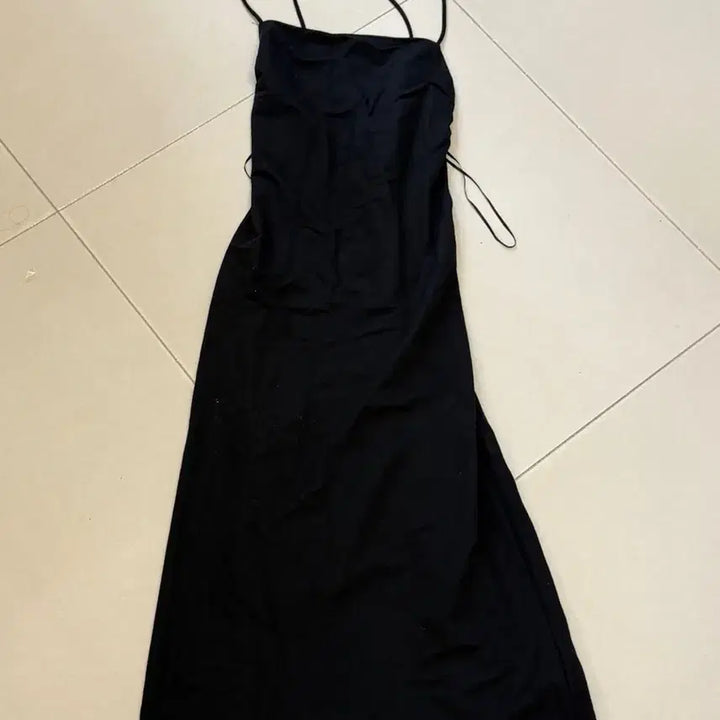 [SOLD OUT] 자라 블랙 민소매 롱 원피스