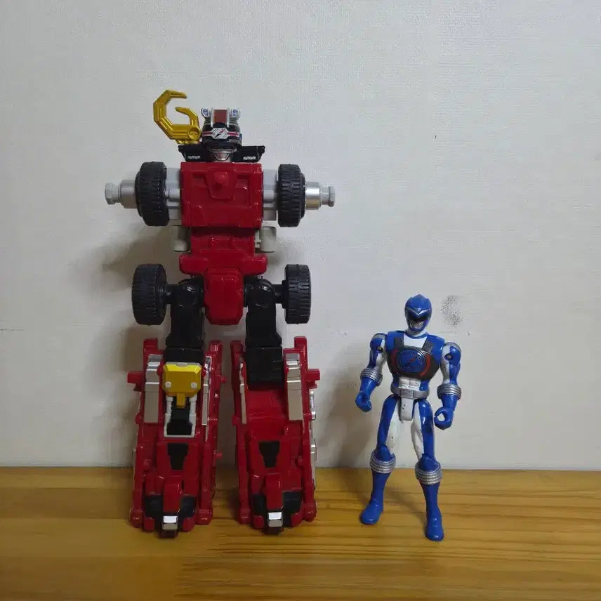 [BUNJANG] Power Rangers GoGoTruk Treasure Force Boukenger / 파워레인저 트레저포스 보우켄쟈 고고트럭