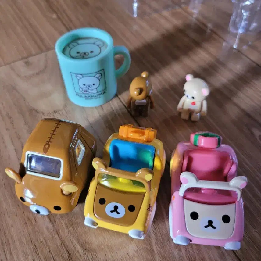 [BUNJANG] Rilakkuma Tomica Bundle Set (Discontinued) / 일괄)단종제품 리락쿠마토미카 코리락쿠마토미카 리락쿠마가챠 고전토미카