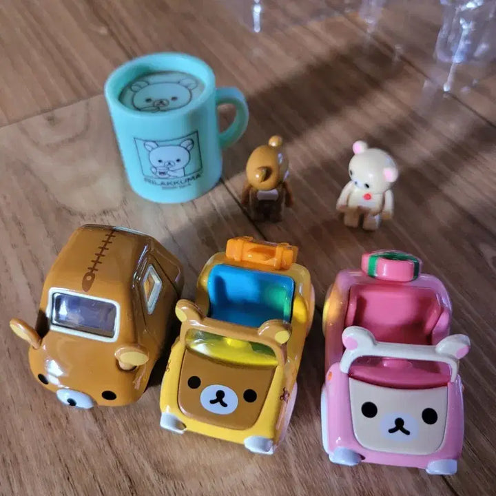 [BUNJANG] Rilakkuma Tomica Bundle Set (Discontinued) / 일괄)단종제품 리락쿠마토미카 코리락쿠마토미카 리락쿠마가챠 고전토미카