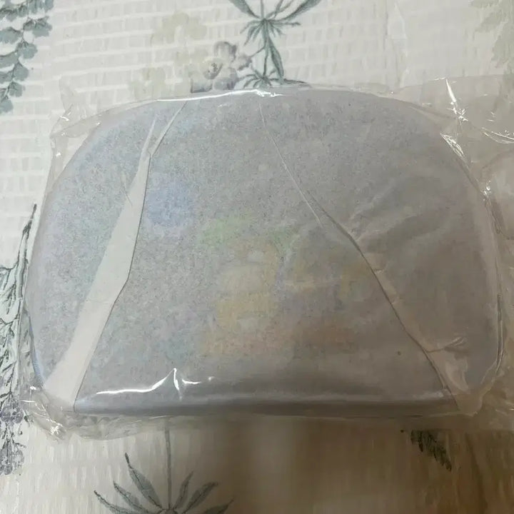 [BUNJANG] Pokemon Store Drizzly Psyduck Glitter Clear Pouch / 포켓몬 스토어 빗속의 고라파덕 글리터 투명 파우치