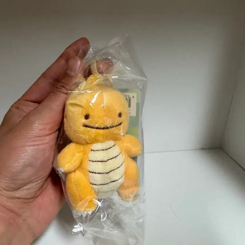 [BUNJANG] Pokemon Metamon and Dragonite Mascot Keychain / 변신 메타몽 망나뇽 마스코트(키링)