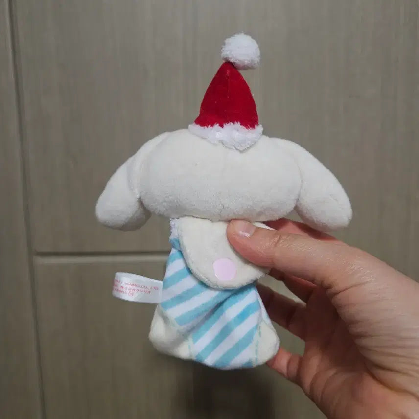 [BUNJANG] Sanrio Cinnamonroll Christmas Boots Mascot Holder 2017 / 2017 산리오 계피롤 시나모롤 크리스마스 부츠 마스코트 홀더