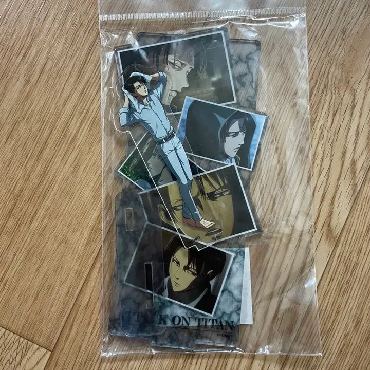 [BUNJANG] Levi Special Scene Acrylic Standee / 리바이 명장면 아크릴
