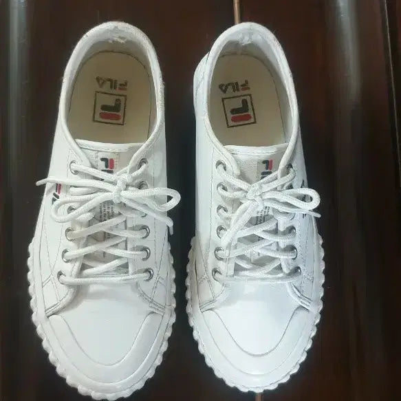 [BUNJANG] FILA White Leather Sneakers (Women&