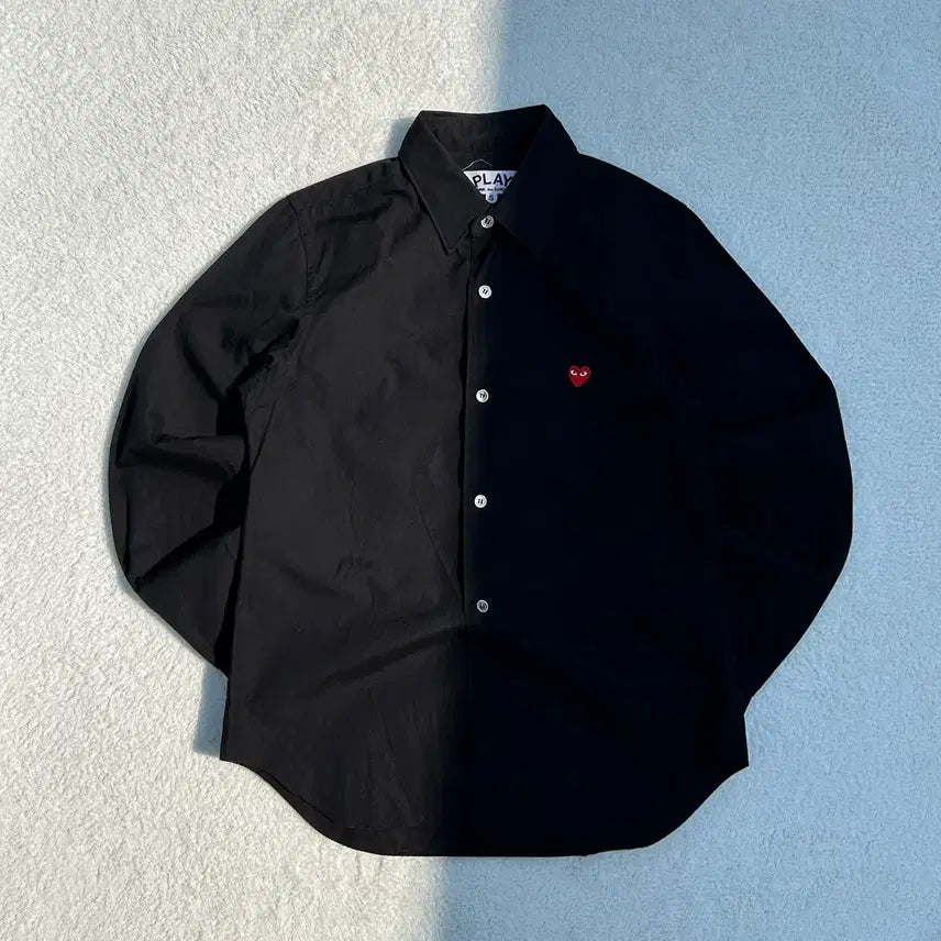 [BUNJANG] Comme des Garçons Mini Red Appliqué Black Shirt / 꼼데가르송 미니 레드와펜 블랙 셔츠