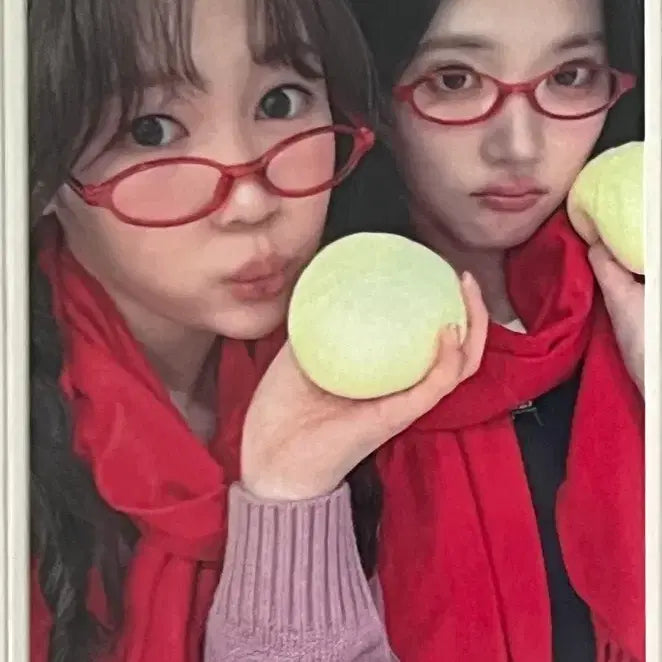 [BUNJANG] Hats to Hearts Hatsuhha Jiwoo Yeon Interasia Lucky Draw Eyeglasses Mandu Photocard / 하츠투하츠 하투하 지우 예온 인터아시아 럭드 안경만두 포토카드 포카
