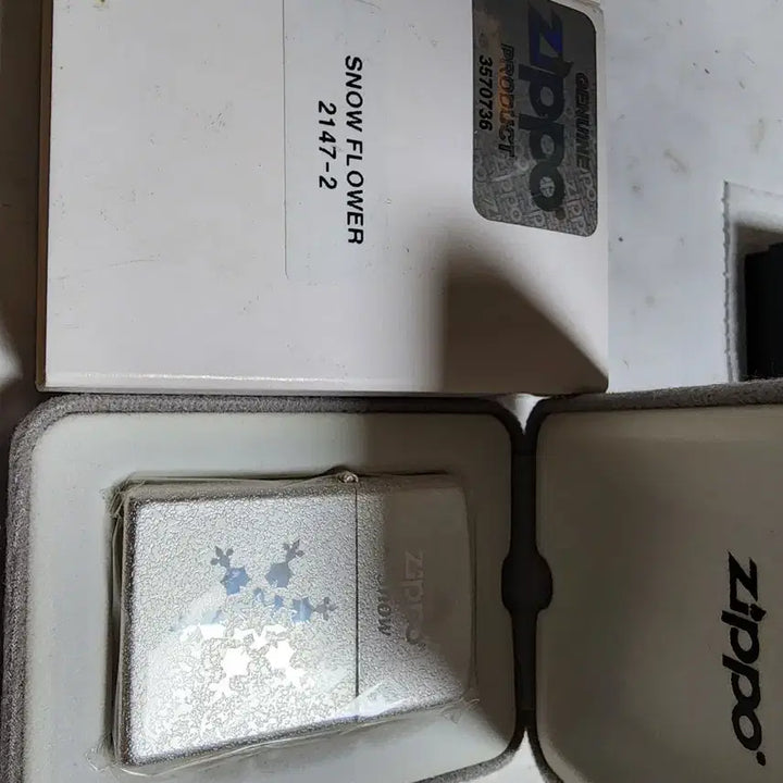 [BUNJANG] Zippo Snow Flower 2147-2 Silver Plated Lighter / 지포라이터 새상품 판매합니다