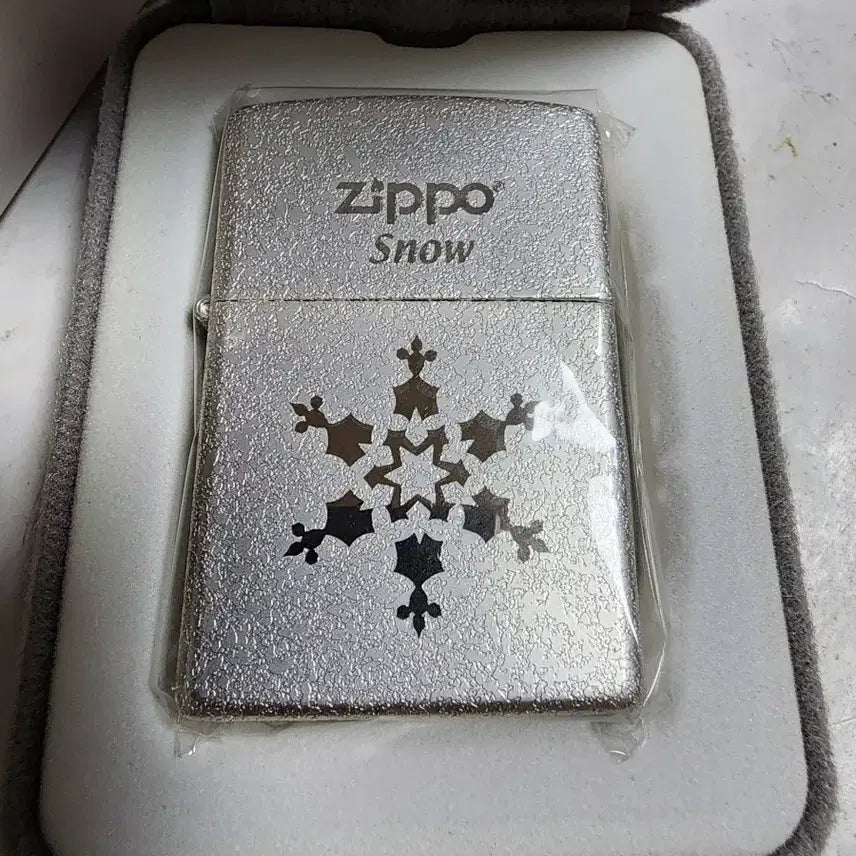 [BUNJANG] Zippo Snow Flower 2147-2 Silver Plated Lighter / 지포라이터 새상품 판매합니다
