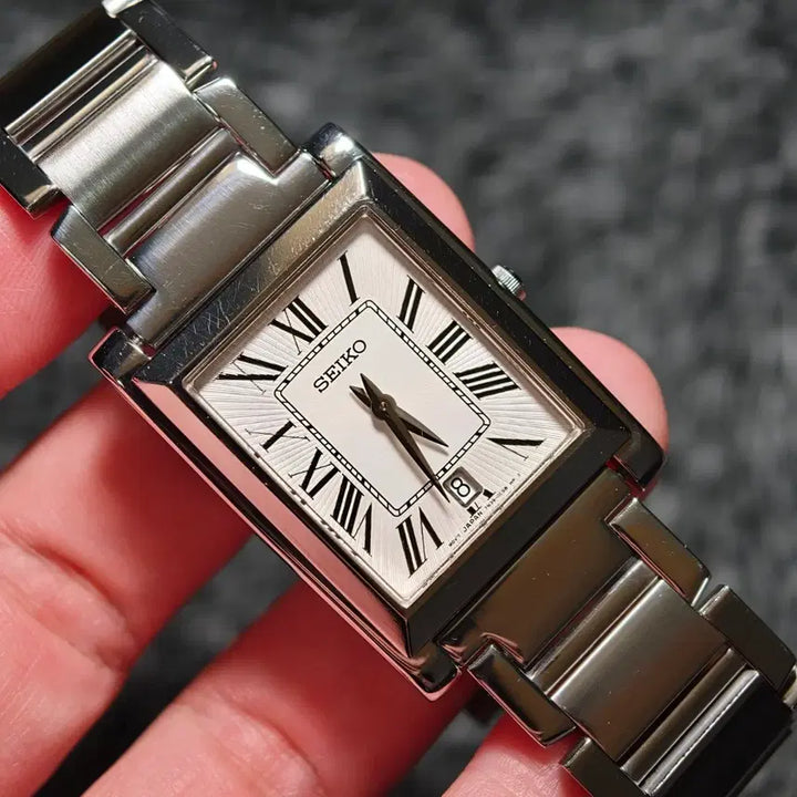 [BUNJANG] Seiko Tank Cartier 7N39-0BV0 Vintage Quartz / 세이코 탱크 세르띠에 7N39-0BV0 빈티지 단종 쿼츠