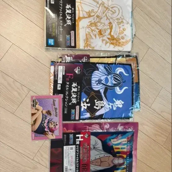 [BUNJANG] One Piece Figures &amp; Merchandise Bundle (Some Opened) / 원피스 피규어 및 굿즈 일괄[일부개봉]