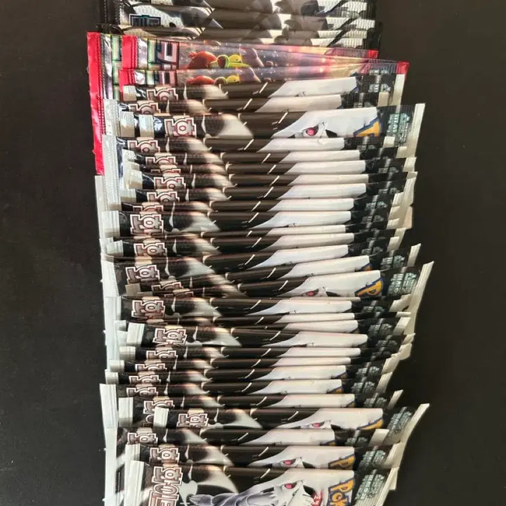 [BUNJANG] Pokemon Black Vault 7-Pack, White Flare 33-Pack, Crimson/Haze 3-Pack Sealed Booster Packs / 포켓몬 블랙 볼트 7팩화이트플레어 크림슨33팩 헤이즈 팩 판매