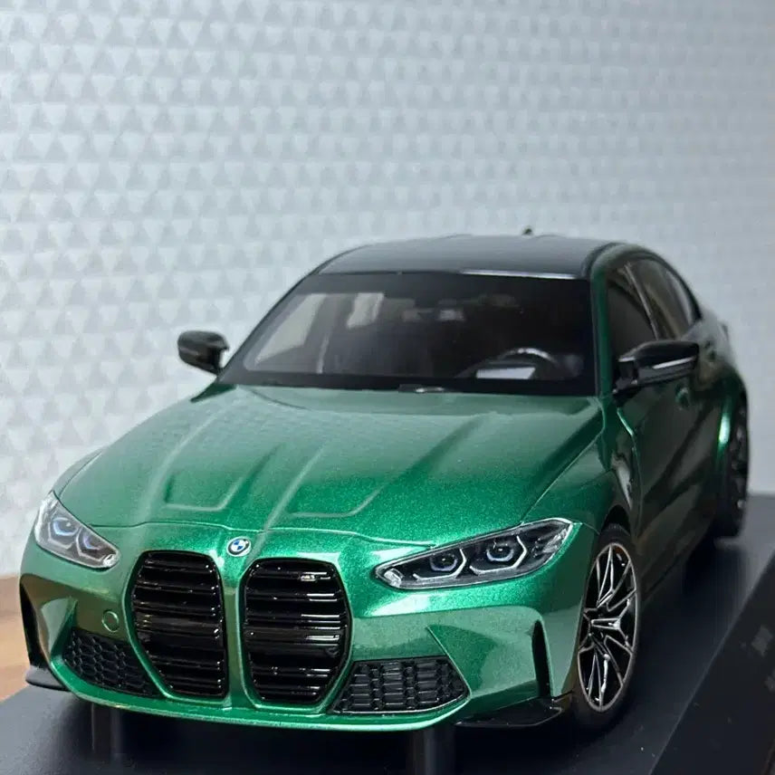 [BUNJANG] Minichamps 1:18 BMW M3 G80 Diecast Model (Non-Opening) / 1:18 미니챔프 MINICHAMPS BMW M3 COMP 논오픈 (오토아트,BBR,MR)