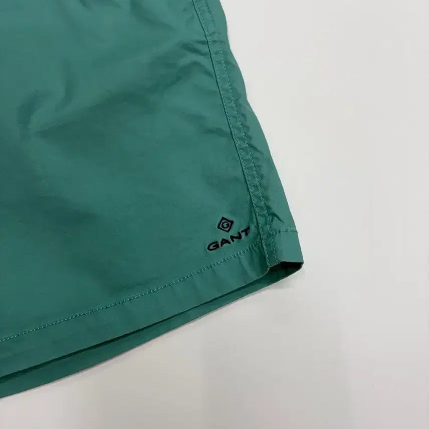 [BUNJANG] GANT Mint Nylon Banding Swim Shorts / GANT 간트 민트 나일론 밴딩 스윔 쇼츠 반바지