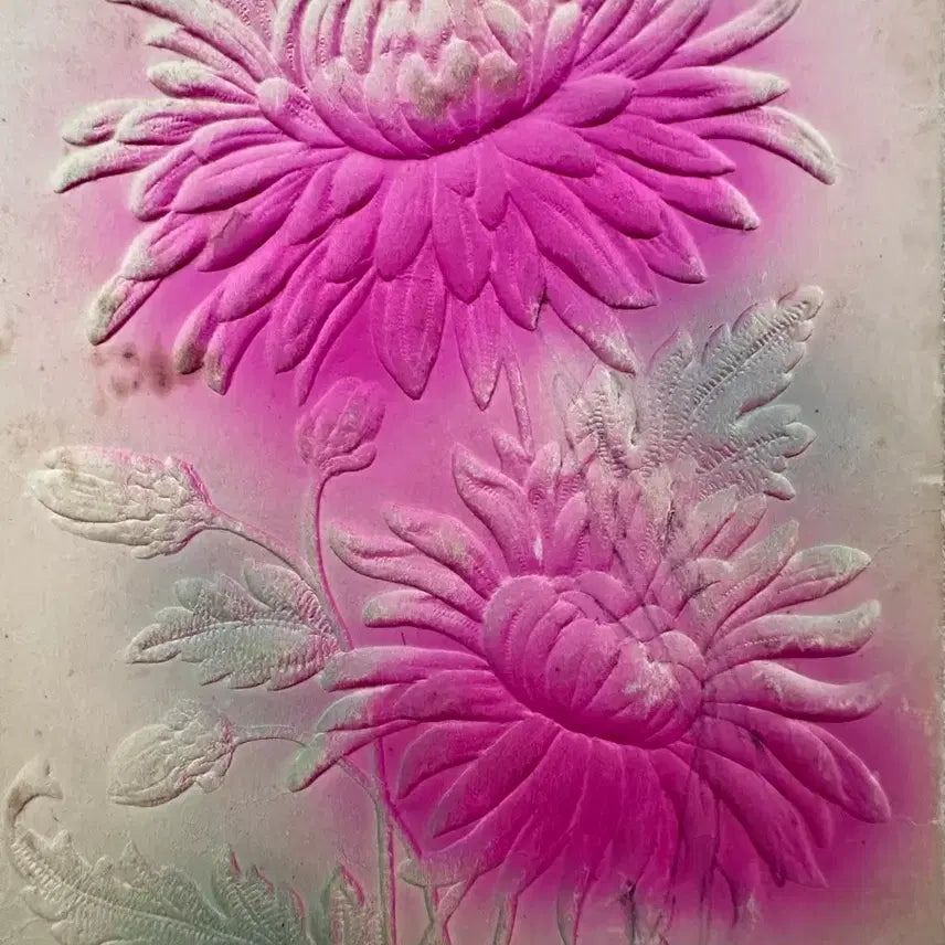 [BUNJANG] Antique Embossed Floral Postcard Pink Chrysanthemum / 앤틱엽서 입체양각 플라워 핑크국화