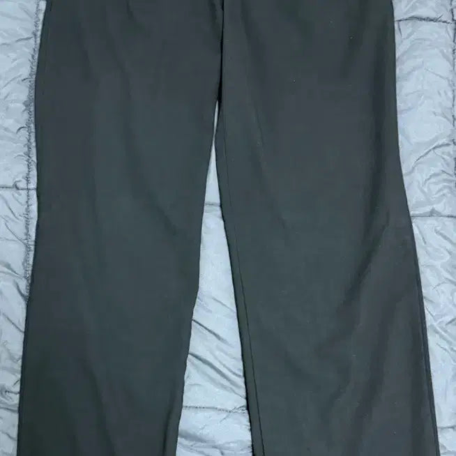 [SOLD OUT] 엘무드 프렌치 울 블렌스 스트레이트 슬렉스 블랙 44