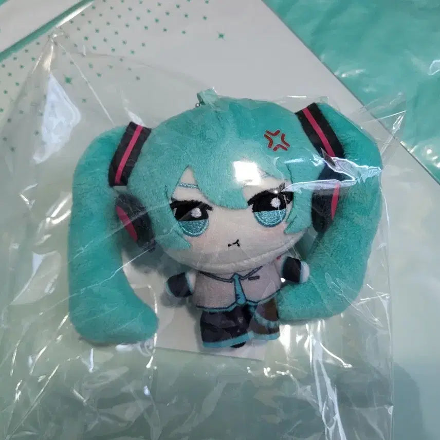 [BUNJANG] Hatsune Miku Pouting Plush Doll / 미쿠감사제 - 미쿠 삐짐 인형