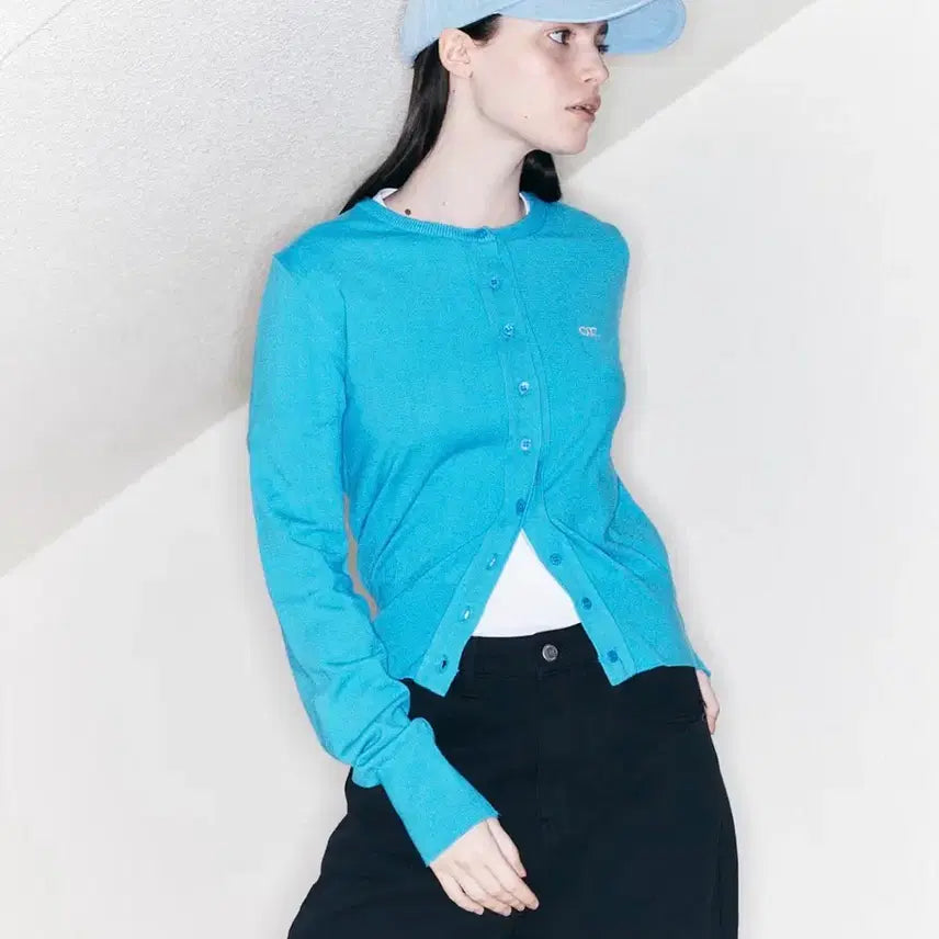 [BUNJANG] OiOi Collection Classic Embroidery U-Neck Cardigan / [OiOi 컬렉션] 가디건