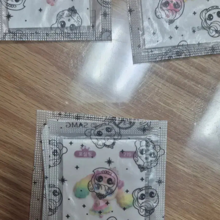 [BUNJANG] Tinipping Sticker Trading 205 Charming Ping &amp; 220 Possil Ping / 티니핑 띠부씰 교환 205차밍핑 220뽀실핑