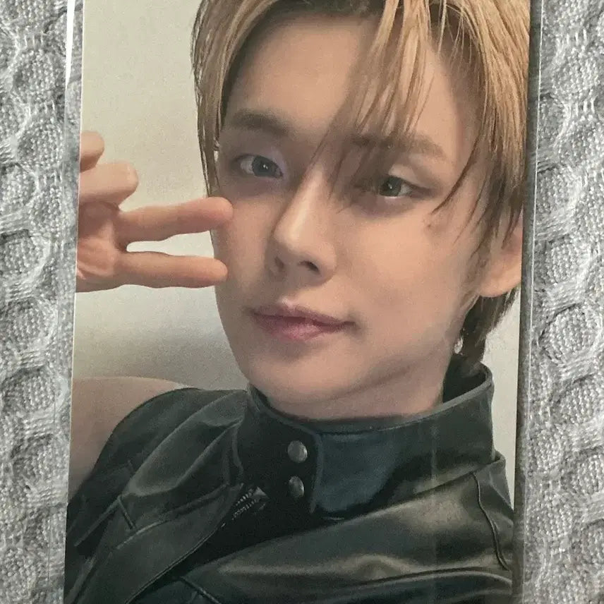 [BUNJANG] TXT Yeonjun Starkissed Photocard Version Album Photocard Japan / 투바투 연준 스타키스드 starkissed 포토카드버전 앨범포카 일본