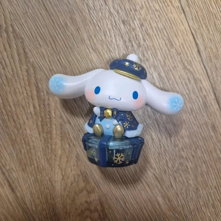 [BUNJANG] Sanrio Cinnamoroll Holiday Edition Plush / 산리오 홀리데이 시나모롤