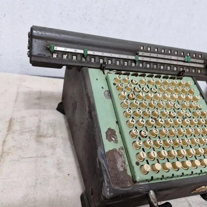 [BUNJANG] Vintage Monroe Manual Receipt Register / 빈티지 미국제 Monroe  수동 영수증 계산기 입니다