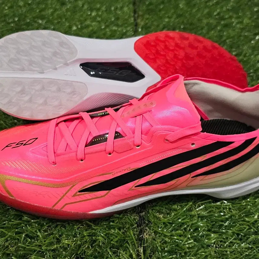 [BUNJANG] Adidas F50 Hyperfast Pro TF Road to Glory Pack Soccer Cleats / [새상품]F50 하이퍼패스트 프로 TF Road to glory팩
